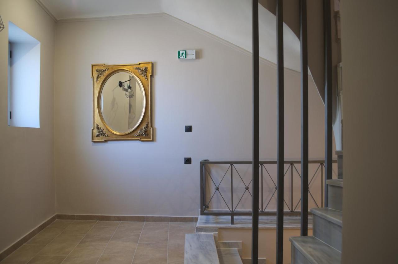 Elaea Boutique Apartments Piraeus Exterior photo