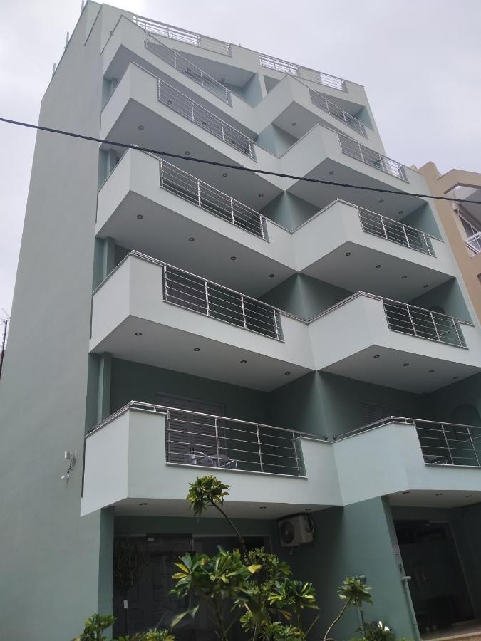 Elaea Boutique Apartments Piraeus Exterior photo